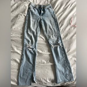 🌊 Zara jeans!